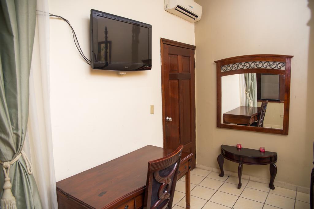 Hotel Casa Maria San Pedro Sula Kültér fotó